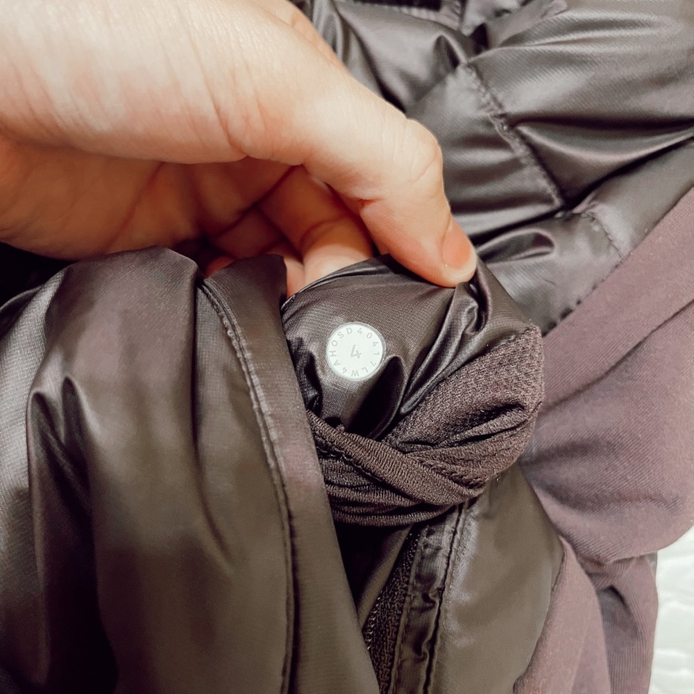lululemon jacket - Picture 5 of 10